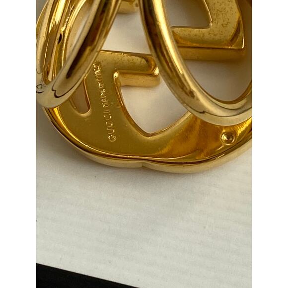 Gucci  GG Gold Tone Scarf Ring - Picture 5 of 8